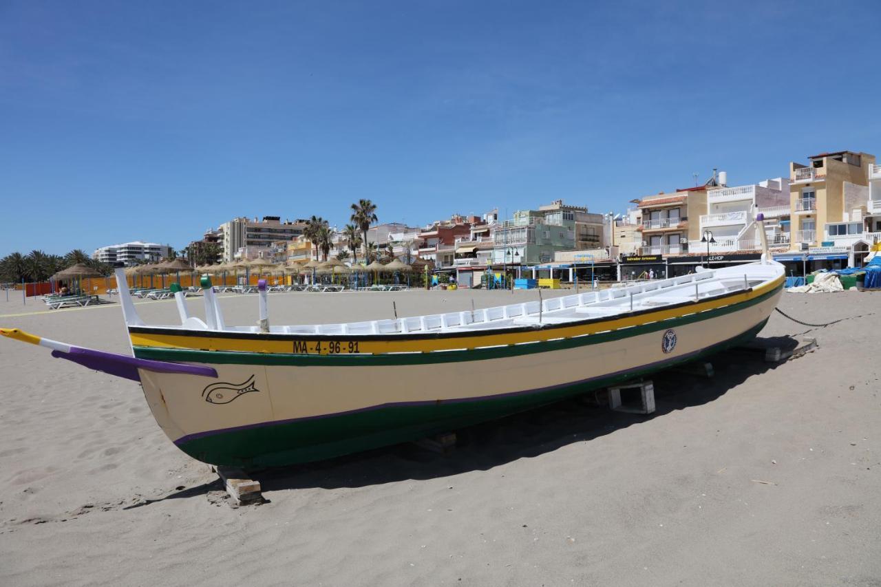 Apartament 071 - Beachside Studio Perfect For A Family Getaway Torremolinos Zewnętrze zdjęcie