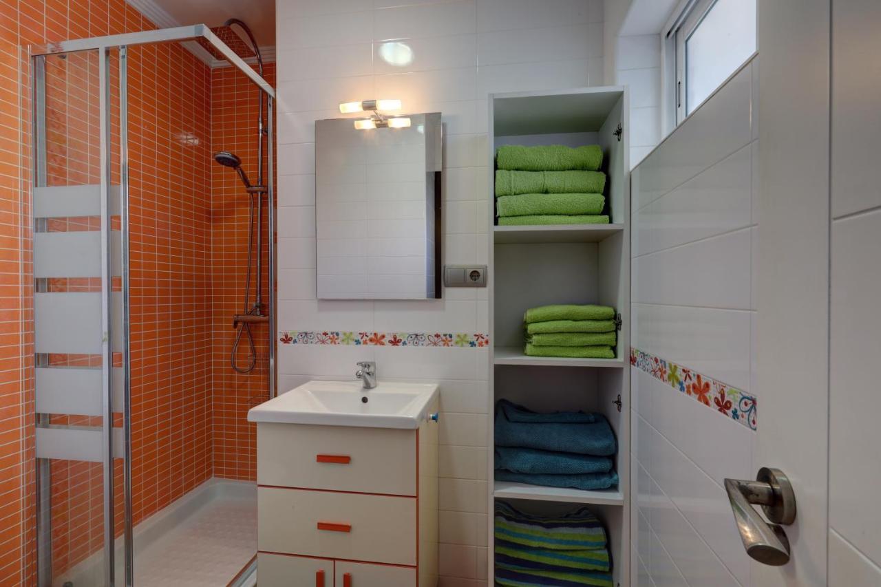 Apartament 071 - Beachside Studio Perfect For A Family Getaway Torremolinos Zewnętrze zdjęcie