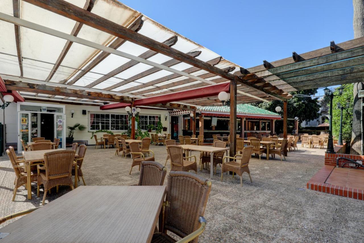 Apartament 071 - Beachside Studio Perfect For A Family Getaway Torremolinos Zewnętrze zdjęcie