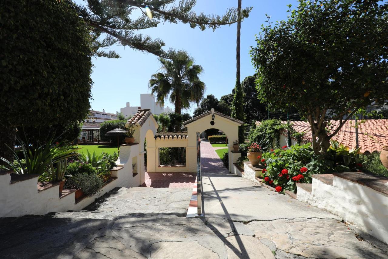 Apartament 071 - Beachside Studio Perfect For A Family Getaway Torremolinos Zewnętrze zdjęcie