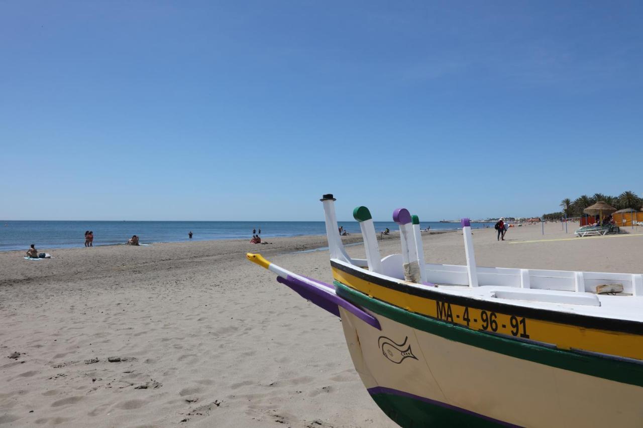Apartament 071 - Beachside Studio Perfect For A Family Getaway Torremolinos Zewnętrze zdjęcie